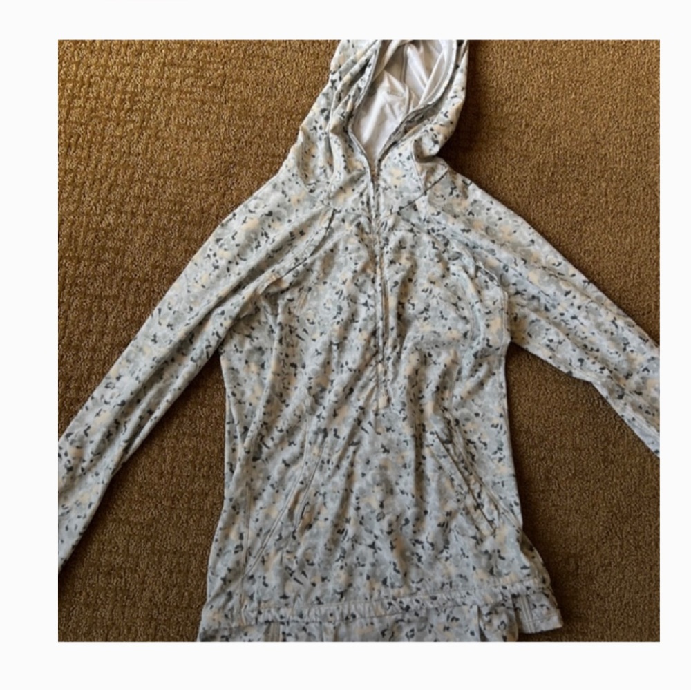 Lululemon 1/2 Zip Up With Hood